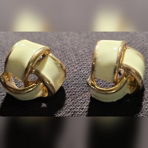 Elegant Gold and Cream Earrings